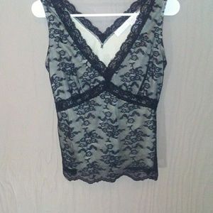 Worthington stretch lacey Top